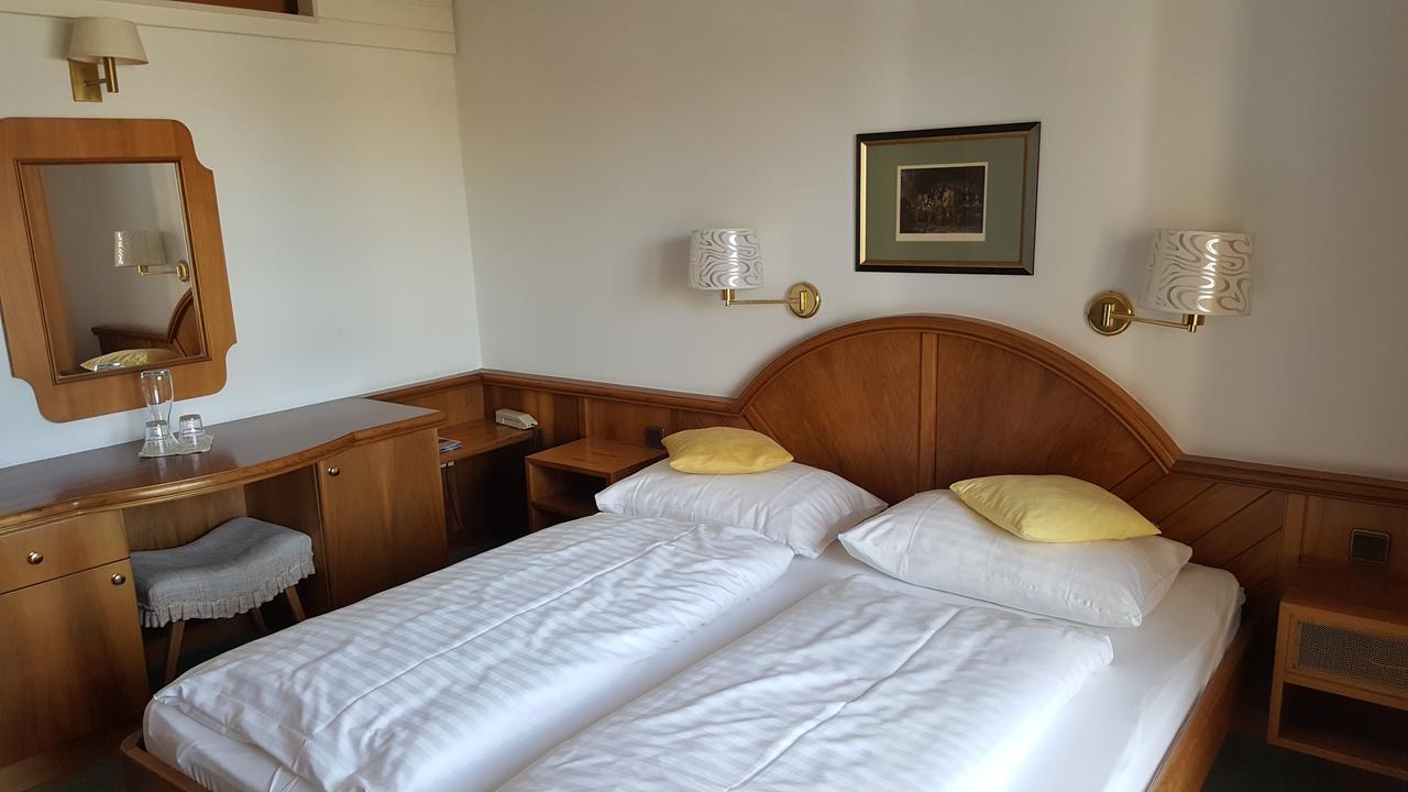 Hotel Kanz フィラハ エクステリア 写真